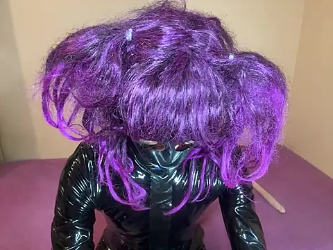 Snapshot of crazytranny chatting on March 2025 07:06:01 PM crazytranny online show from March 2025 07:06:01 PM