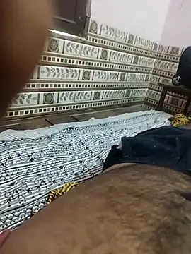 rahulkumar144 online show from April 2026 07:39:01 AM