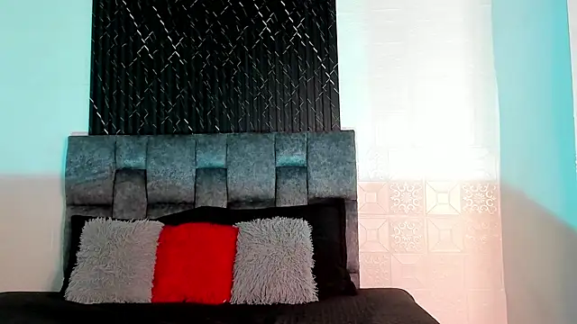 ThiagoSexy005 online show from June 2026 12:32:01 AM
