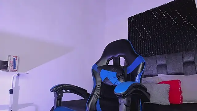ThiagoSexy005 online show from July 2026 12:27:01 AM