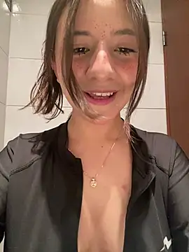 AmyPalacioss online show from June 2026 09:32:02 PM