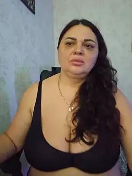 -CUTE-EVVIL- online show from July 2026 06:58:02 PM