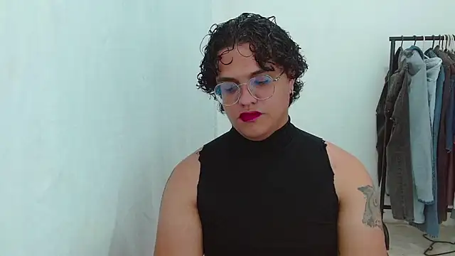 Diane exotic online show from May 2026 01:03:01 AM