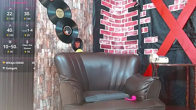 Snapshot of Dominatriz_Arlette chatting on July 2026 07:13:02 PM Dominatriz Arlette online show from July 2026 07:13:02 PM