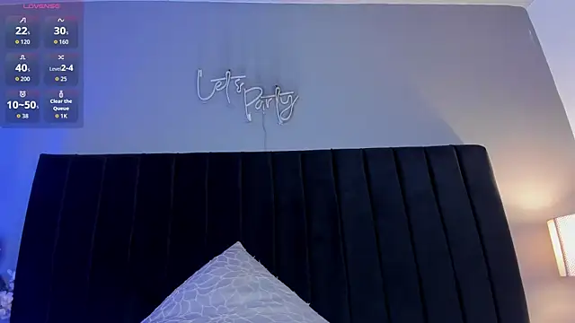isaxcurves online show from July 2026 10:09:01 PM