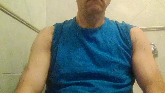 kelper18 online show from April 2026 01:38:02 PM