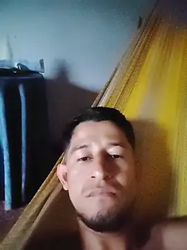 Snapshot of chicolargo17 chatting on May 2026 12:23:02 PM chicolargo17 online show from May 2026 12:23:02 PM