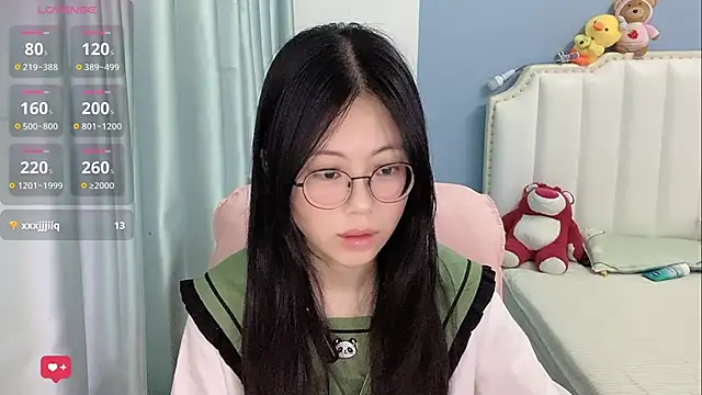 Snapshot of Luna-666 chatting on June 2026 03:25:02 PM Luna-666 online show from June 2026 03:25:02 PM