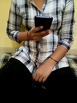 Seekha Yadav01 online show from April 2026 06:28:01 AM