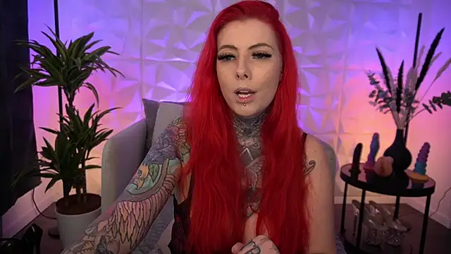 Snapshot of BonnieStylez chatting on March 2025 03:17:01 AM BonnieStylez online show from March 2025 03:17:01 AM