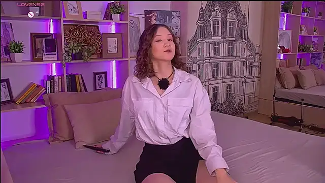 Aria Alves online show from June 2026 04:28:02 PM