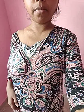 Hot-tresha online show from May 2026 08:33:02 AM
