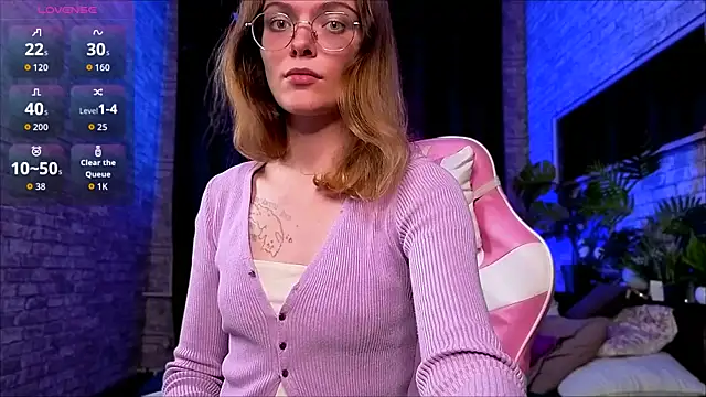Snapshot of Avrora_Spark chatting on May 2026 09:08:01 PM Avrora Spark online show from May 2026 09:08:01 PM