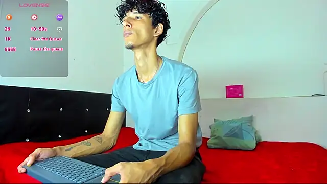 liammendoza98 online show from May 2026 12:11:02 PM