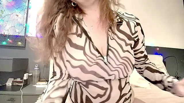 Peachy  online show from April 2026 04:38:02 PM