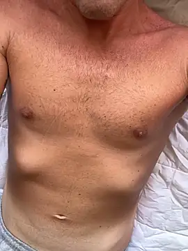 Snapshot of Riccardo86xx chatting on June 2026 12:26:01 PM Riccardo86xx online show from June 2026 12:26:01 PM