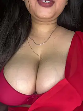 Naughty pooja44 online show from May 2026 07:55:02 PM