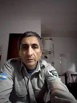 Snapshot of Alejandro83bsf chatting on May 2026 10:52:02 PM Alejandro83bsf online show from May 2026 10:52:02 PM