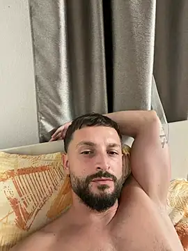Damiannn33 online show from July 2026 07:46:01 PM