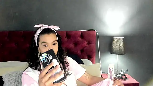 Snapshot of ZiaNoir_ chatting on July 2026 02:52:01 PM ZiaNoir online show from July 2026 02:52:01 PM