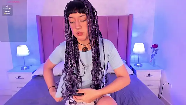 amy flaker online show from May 2026 01:05:02 PM