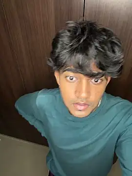 nilanfucks online show from May 2026 06:00:01 AM