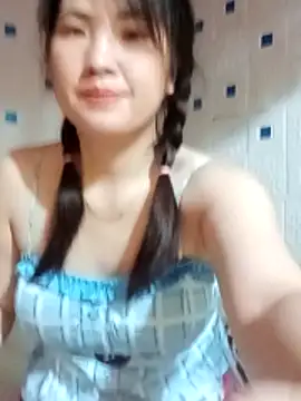 Kee2000 online show from June 2026 03:07:02 PM