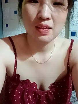 Kee2000 online show from June 2026 09:00:01 AM
