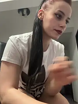 rubyhillls online show from May 2026 06:15:02 PM