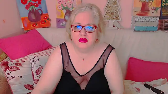 Maturelove xxx online show from May 2026 07:01:01 PM
