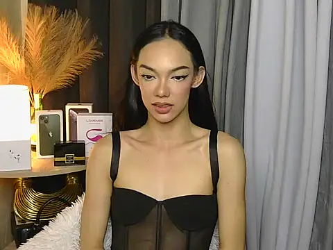 SweetLuna BIGc0ck online show from April 2026 04:46:02 PM