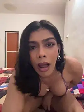 Mayra xx online show from May 2026 06:24:01 PM