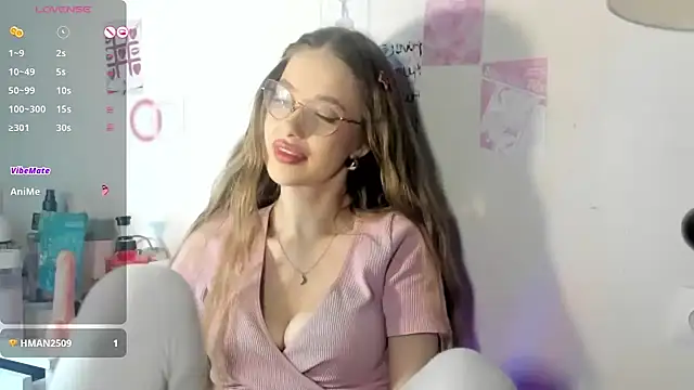 Snapshot of MyChoelove chatting on May 2026 07:44:02 PM MyChoelove online show from May 2026 07:44:02 PM