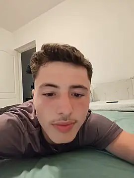 denysio89 online show from June 2026 05:33:02 PM