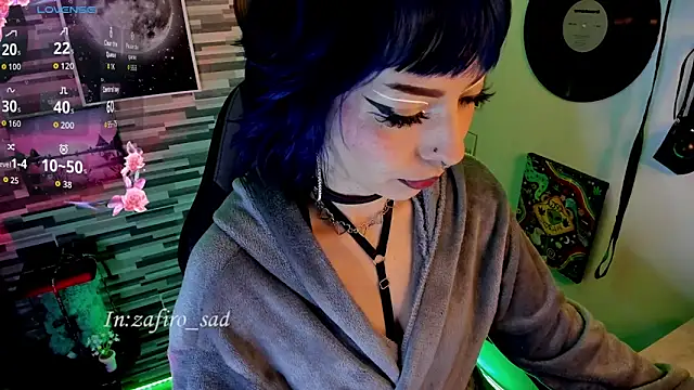 BlueElyxra online show from May 2026 03:33:02 AM