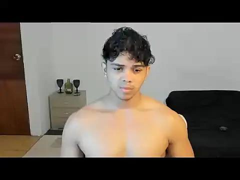 noahprada online show from July 2026 11:07:02 PM