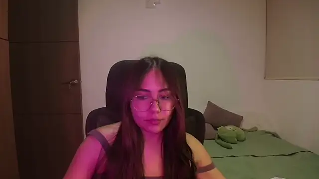 abbyyandmaxx online show from June 2026 01:19:01 AM