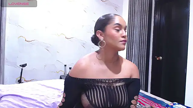 Liaa cams online show from July 2026 03:02:01 AM