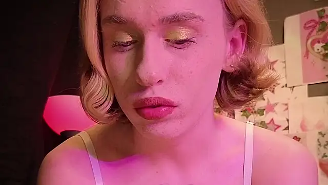 Miss Amy00 online show from June 2026 08:23:01 PM