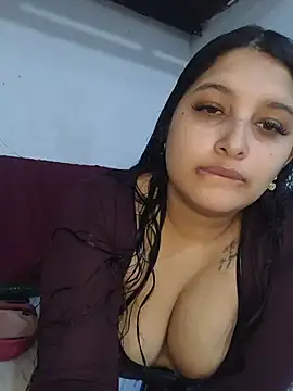 Snapshot of Maddy_k chatting on May 2026 12:12:02 PM Maddy k online show from May 2026 12:12:02 PM