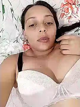 Snapshot of aurorabillini chatting on June 2026 08:23:01 AM aurorabillini online show from June 2026 08:23:01 AM