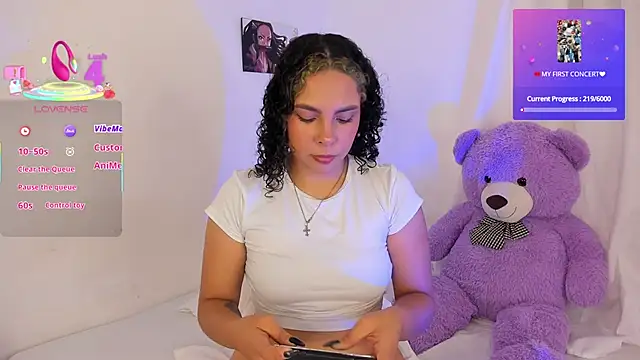 Violetta cam  online show from May 2026 02:28:01 AM
