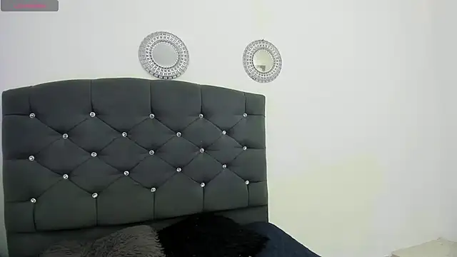 viioletta 00 online show from June 2026 02:32:01 PM