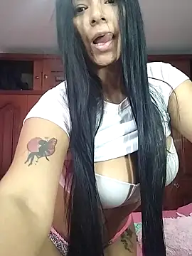 Snapshot of Gisselle-_ chatting on July 2026 09:17:02 PM Gisselle- online show from July 2026 09:17:02 PM