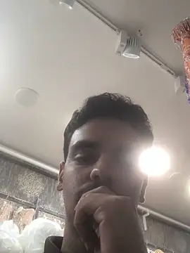 aliahmed6677 online show from May 2026 09:58:02 AM