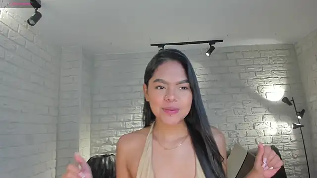 SaphiraJames online show from May 2026 10:59:02 PM