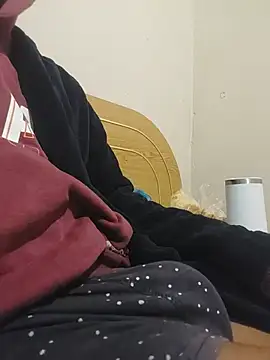 sixInchMan00 online show from June 2026 07:52:02 PM