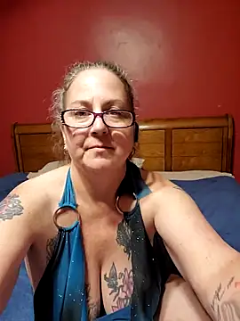 Harleygirl73 online show from May 2026 01:14:01 AM