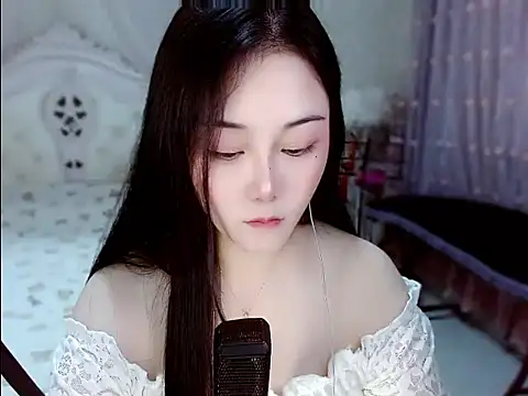 Snapshot of Amy-cnbaby chatting on June 2026 01:33:01 AM Amy-cnbaby online show from June 2026 01:33:01 AM