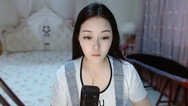 Snapshot of Amy-cnbaby chatting on July 2026 01:31:01 AM Amy-cnbaby online show from July 2026 01:31:01 AM